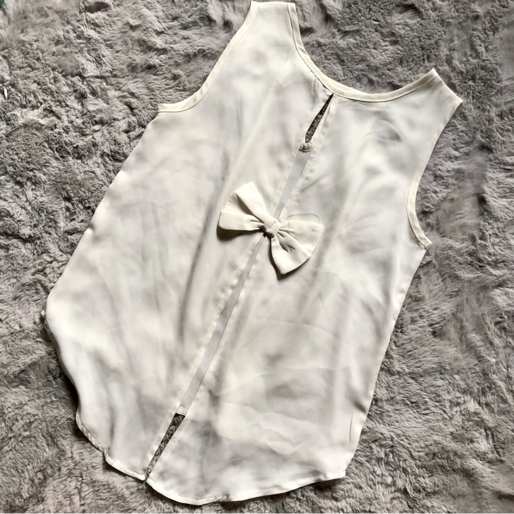 Sheer Bow tied Open Back camisole off white small